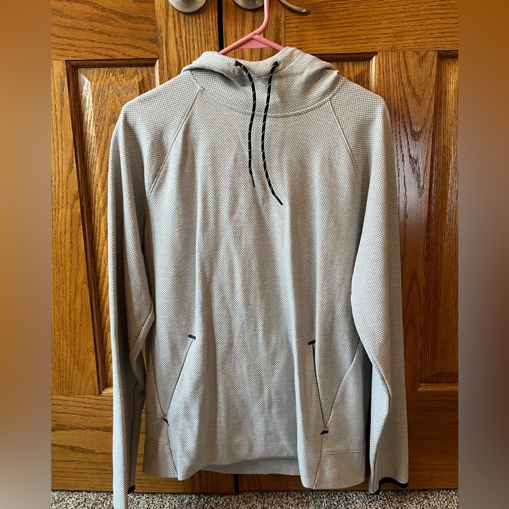 Gray Old Navy Sweatshirt